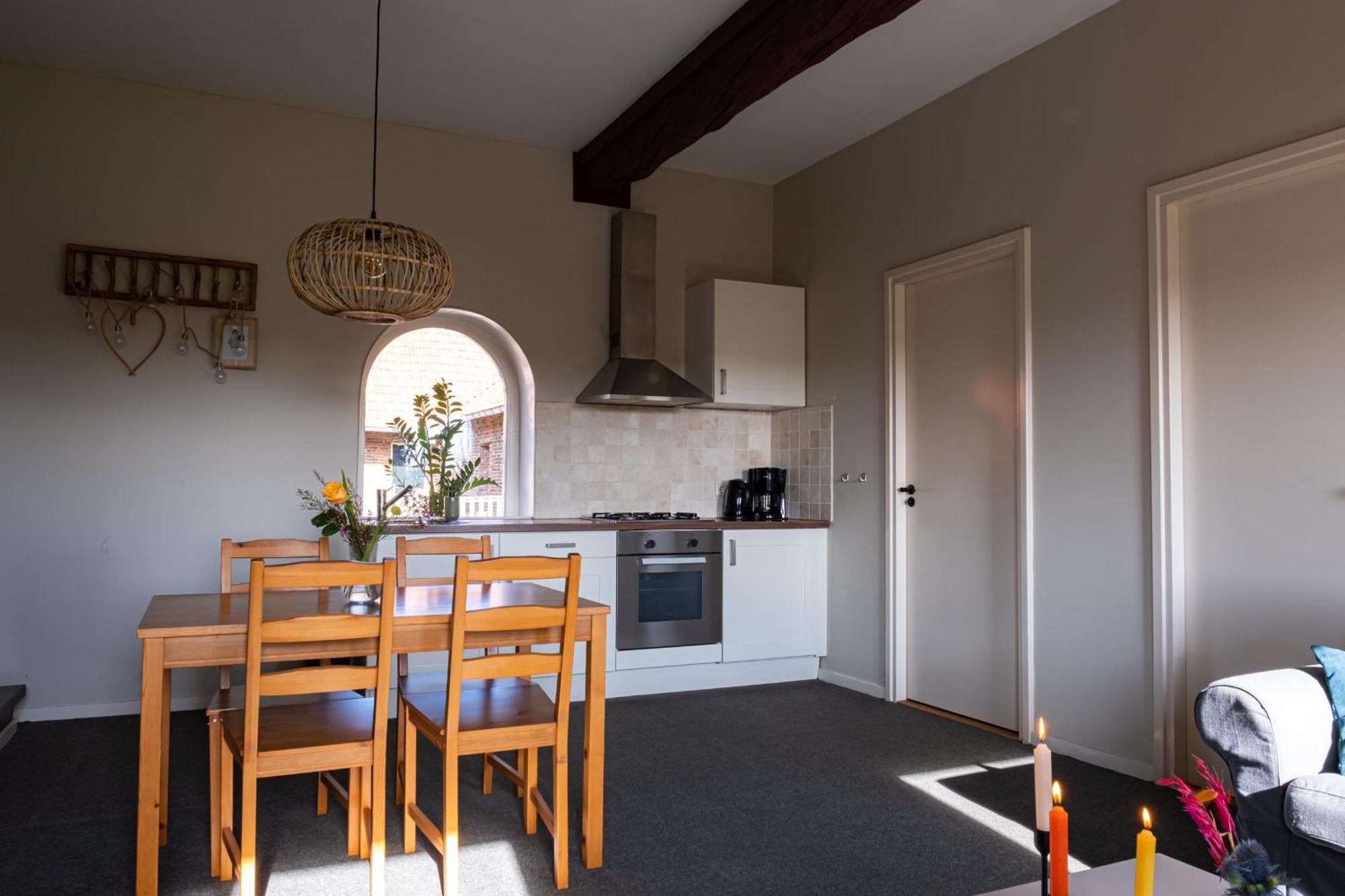 Hoeve De Binnenplaets Schimmert Camera foto