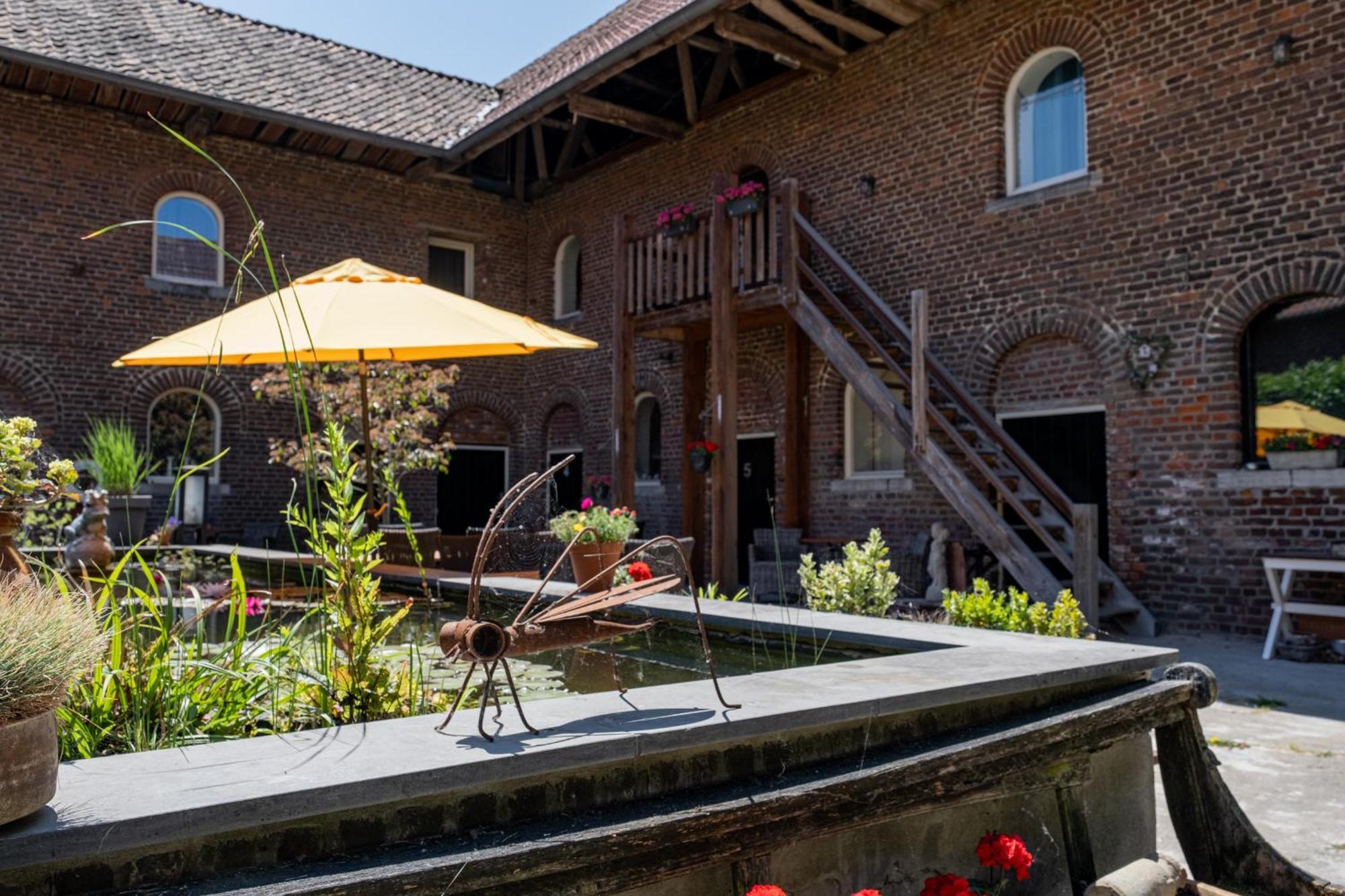 Hoeve De Binnenplaets Schimmert Esterno foto